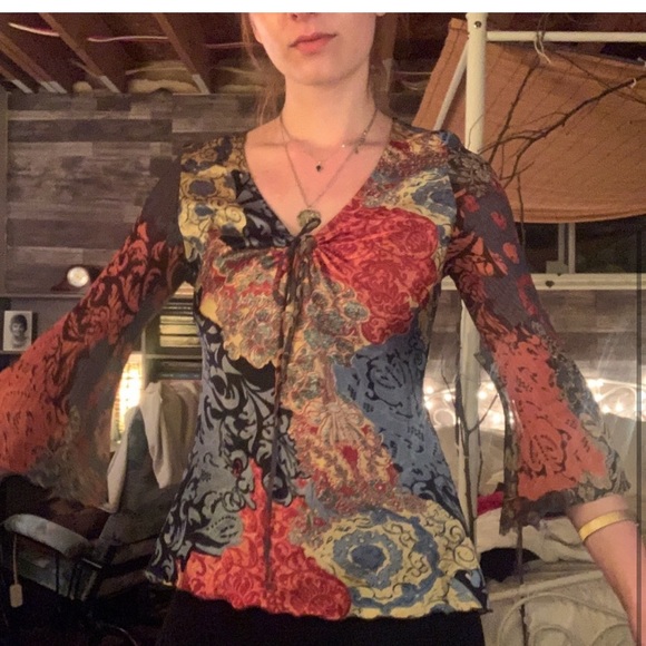 Vintage Boho Satin flute sleeves blouse - Picture 4 of 4